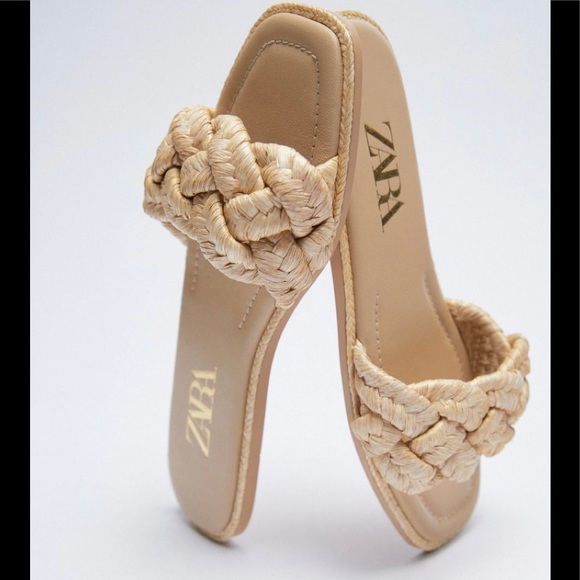 Zara Woven Raffia Flat Sandals. NWOT. Size 6/EU 36. - Picture 1 of 6